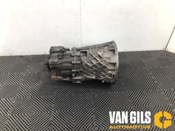 Versnellingsbak Mercedes Sprinter O283084, Nieuw