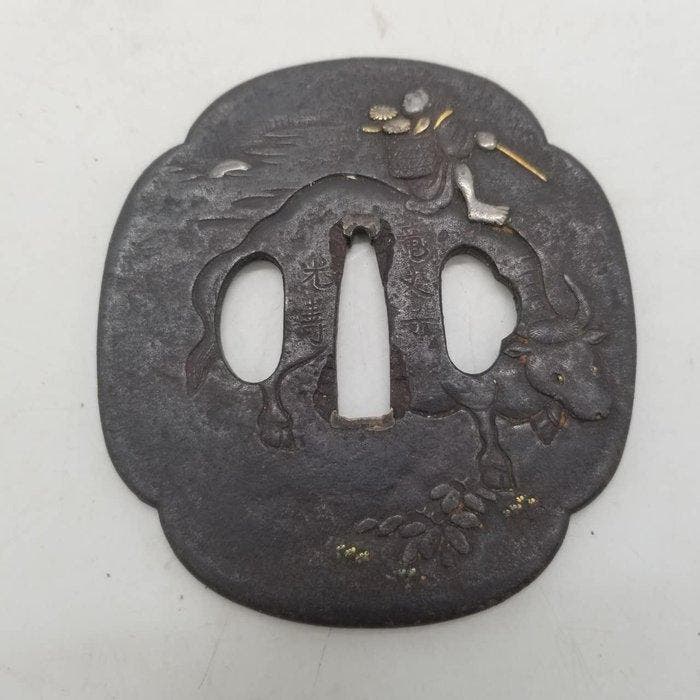 Ijzeren tsuba met inleg - IJzer (gegoten) - Ox-Herding Boy, Antiek en Kunst, Antiek | Overige Antiek