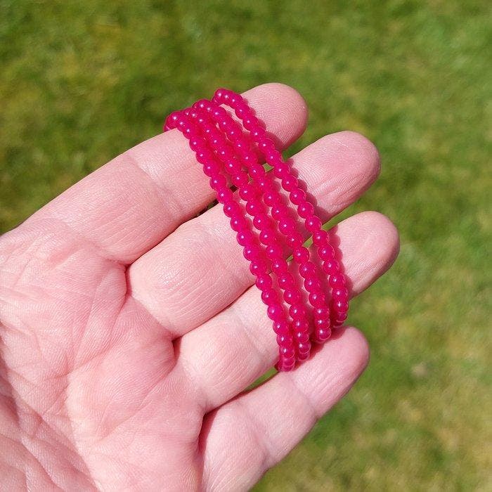 Rode robijn-korund. Natuurlijke parels van zeer mooie, Antiek en Kunst, Curiosa en Brocante