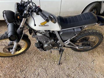 Honda - Dominator - Classic Scrambler - NO RESERVE - 650 cc, Motoren