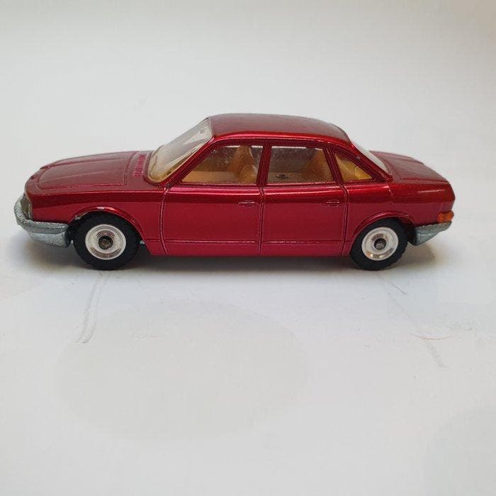 Dinky Toys 1:43 - Voiture miniature - NSU Ro 80 - serie 176, Hobby en Vrije tijd, Modelauto's | 1:5 tot 1:12