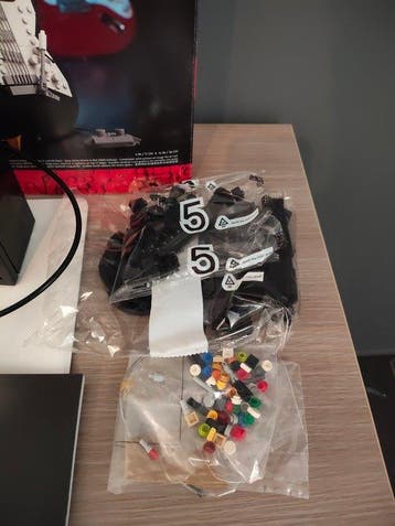 Lego Set - 21329 - Rock Raiders - Fender Stratocaster, Nieuw