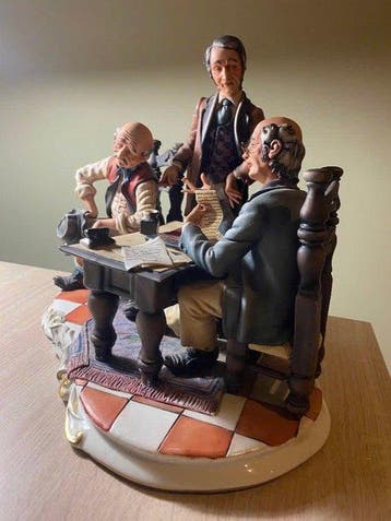 Capodimonte - Statue, Leredità - 26 cm - Porcelaine