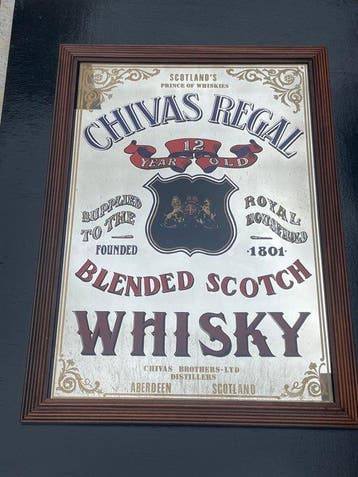 Chivas - Miroir Chivas Regal - Enseigne publicitaire -