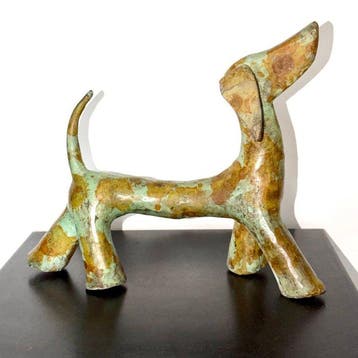Abdoulaye Derme - sculptuur, Chien - 21 cm - Brons, Antiquités & Art