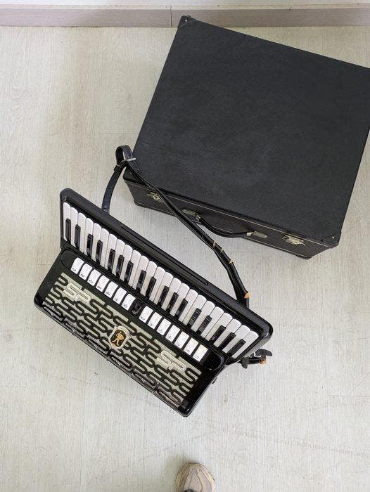 Paolo Soprani - - Accordeon - Italië, Muziek en Instrumenten, Blaasinstrumenten | Blokfluiten