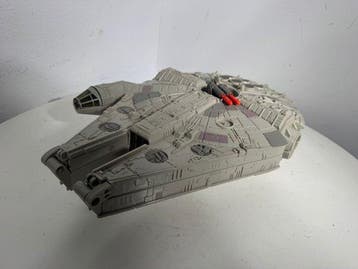 Galoob Toys - sculptuur, Millennium Falcon - 37 cm - Plastic, Nieuw