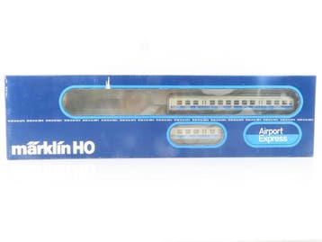 Märklin H0 - 2856 - Treinstel (1) - 3-delige set rijtuigen, Hobby en Vrije tijd, Modeltreinen | H0, Nieuw