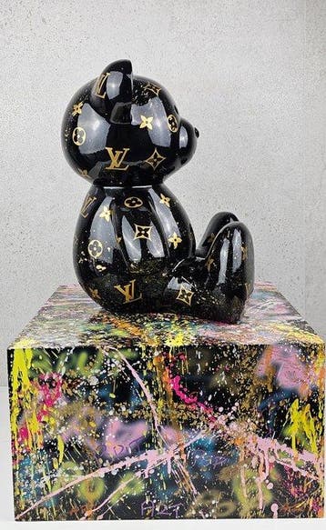ArtBrut by Ann - Louis Vuitton Bear - Fashion edition