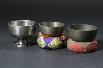 Boeddhistische Orin-belcollectie – 37-delig assortiment met