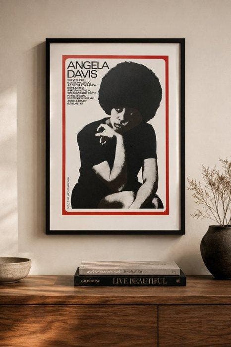 Gabor Gyarfas - 1973/1976 Angela Davis - Budapest - Hungary-, Antiek en Kunst, Antiek | Meubels | Stoelen en Sofa's