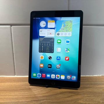 Apple iPad (8th generation) 128GB Wifi - Mobiele telefoon, Nieuw