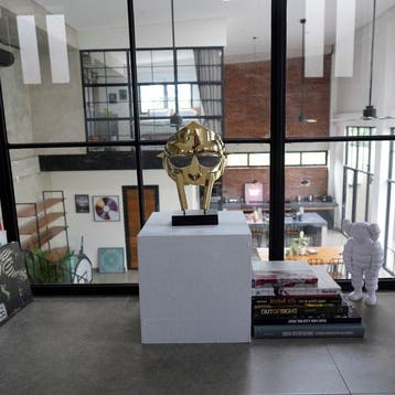 Mitch Richmond (1983) - Tribute (MF DOOM Sculpture)
