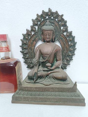 BUDA - Sculpture - Népal (Sans prix de réserve)