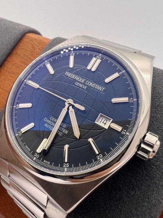 Frédérique Constant - Highlife COSC Automatic -, Bijoux, Sacs & Beauté, Montres | Hommes