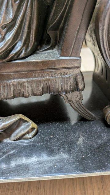Figurale pendule - - Gepatineerd brons - 1800-1850,