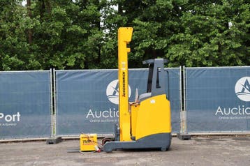 Veiling: Reachtruck Jungheinrich ETV 110 Elektrisch 1000kg 7, Ophalen