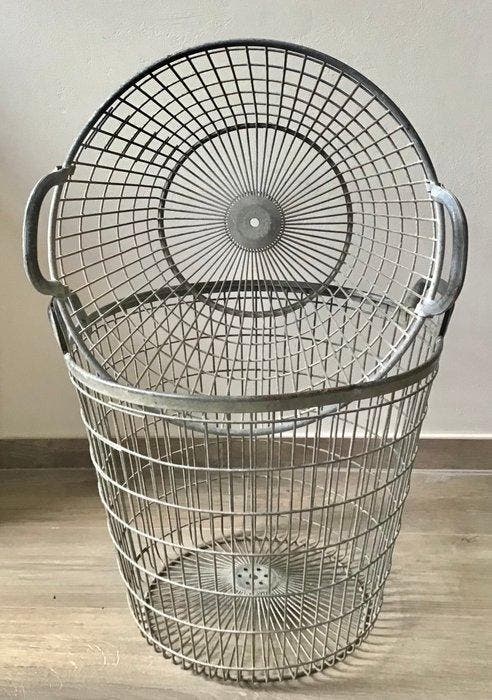 Mand (2) - Draagmanden - gegalvaniseerd ijzer, Antiek en Kunst, Antiek | Wandborden en Tegels