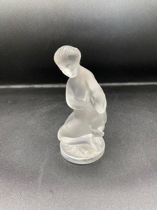 Lalique - Beeld, Diana e il cerbiatto - 12 cm - Kristal, Antiquités & Art, Antiquités | Verre & Cristal