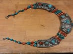Collier en argent - argent et corail et turquoise - Népal -
