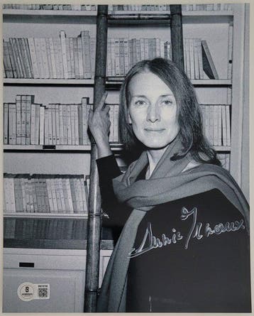 Prix Nobel - Annie Ernaux - Prix Nobel - Photo signed by
