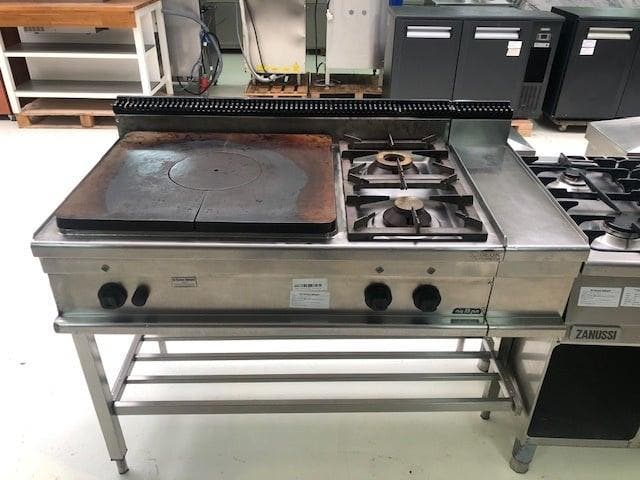 MBM 2 pits Gasfornuis + Gloei/Kookplaat Aardgas, Zakelijke goederen, Horeca | Keukenapparatuur, Ophalen of Verzenden