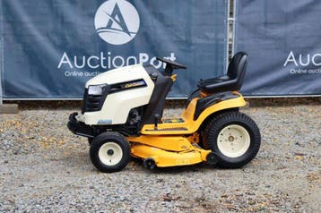 Veiling: Zitmaaier Cub Cadet GT 1224 Benzine 2010, Ophalen