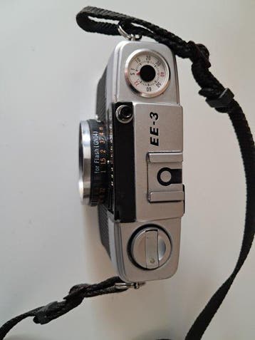 Olympus PEN EE-3 Appareil photo argentique