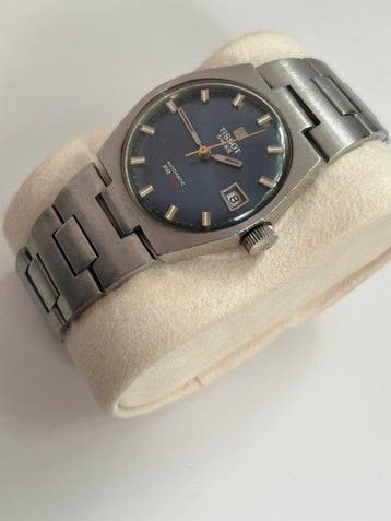 Tissot - PR516, Handtassen en Accessoires, Horloges | Heren, Nieuw