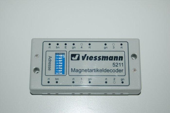 Viessmann H0, 1 - 5211 - Elektronica (5) - 5 Magneetartikel, Hobby en Vrije tijd, Modeltreinen | H0