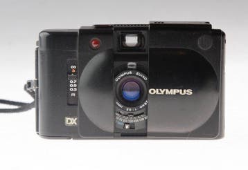Olympus XA4macro Viewfinder camera