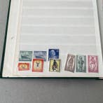 Berlin 1955/1990 - Collection dans un classeur à poches -, Timbres & Monnaies