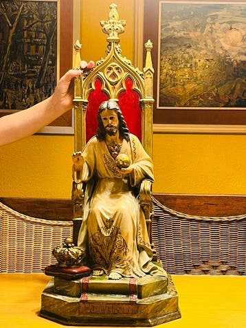 Las Artes Religiosas, Olot - sculptuur, CRISTO REY / SAGRADO