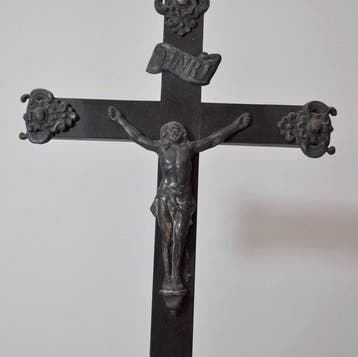 Crucifix - Metaal - 1800-1850 - Christus aan het kruis - 51, Antiquités & Art, Art | Art non-occidental