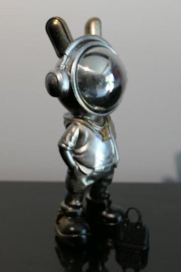 RichART - Astronaute Louis Vuitton en version cool avec