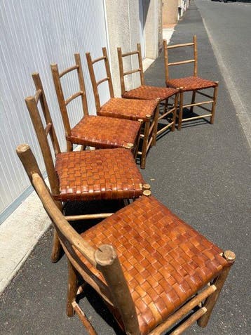 Stoel - Leder, Hout - Set van zes stoelen van massief hout
