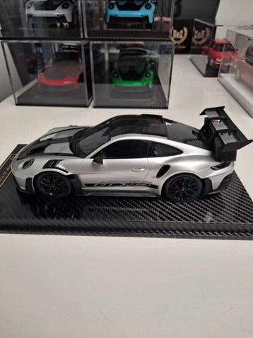 Radscale 1:18 - Modelauto - Porsche 911 - 992 GT3 RS -