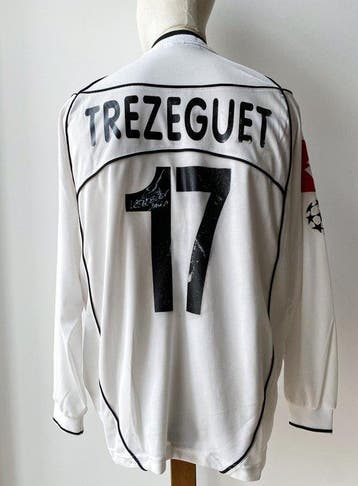 Juventus - Kampioenschaps voetbal competitie - TREZEGUET -, Nieuw