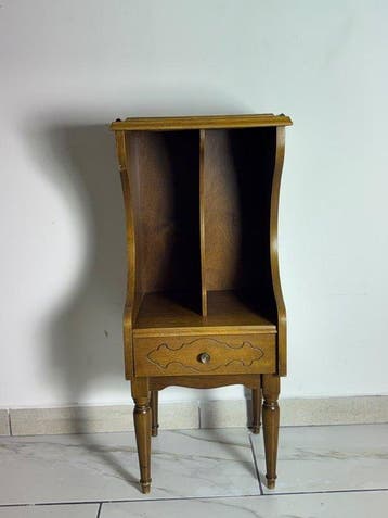 Table de chevet - Table de chevet / Petit meuble dappoint
