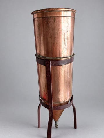 Decoratief ornament - Duitsland - perkolator voor apotheek