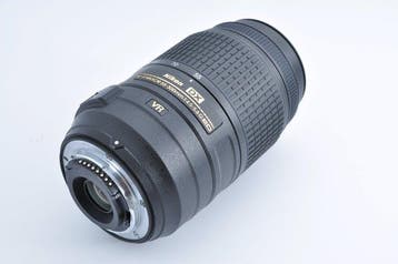 Nikon AF-S DX NIKKOR 55-300mm f/4.5-5.6G ED VR Objectif