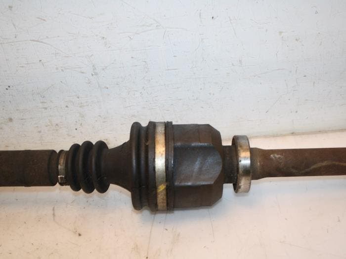 Aandrijfas rechts-voor Renault Laguna O165979, Autos : Pièces & Accessoires, Moteurs & Accessoires