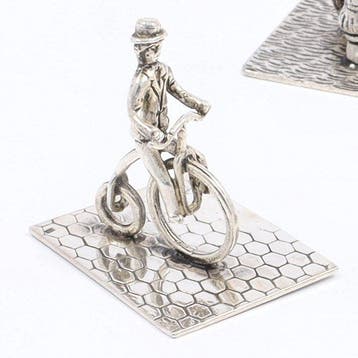 Melkende boer - Jongen met hoepel - Vélocipède - Figurine