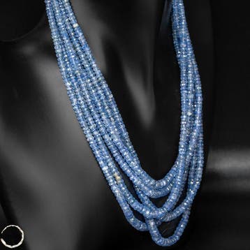 Souffle des cieux – Un collier de tanzanite dune beauté à, Collections