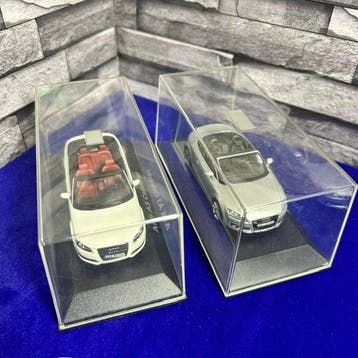 Schuco, Minichamps 1:43 - Modelauto (2) - Minichamps e, Nieuw