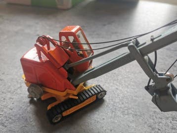Corgi - Modelauto (2) - Escavatore Priestman e camion, Nieuw