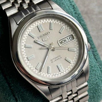 Seiko - Seiko 5 Automatic Day-Date - Zonder minimumprijs -