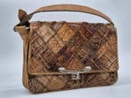 Vintage Schultertasche – Patchwork aus geprägtem Leder in, Antiquités & Art