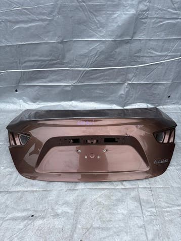 Maserati Ghibli achterklep, Autos : Pièces & Accessoires, Verzenden