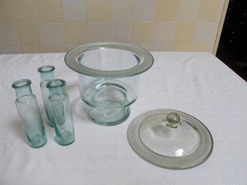 Apothekerspot (4) - Laboratorium kleine glazen Exsiccator